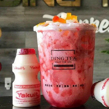 Strawberry Yakult Slush
